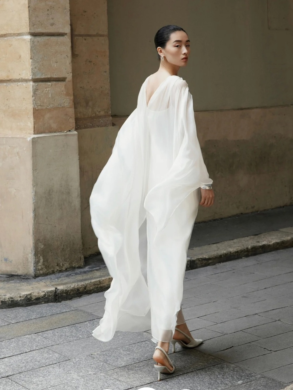 Mary Rose Dress - Picture 6 of 11